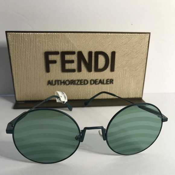 Fendi New Green Round Authentic Sunglasses - Picture 6 of 12